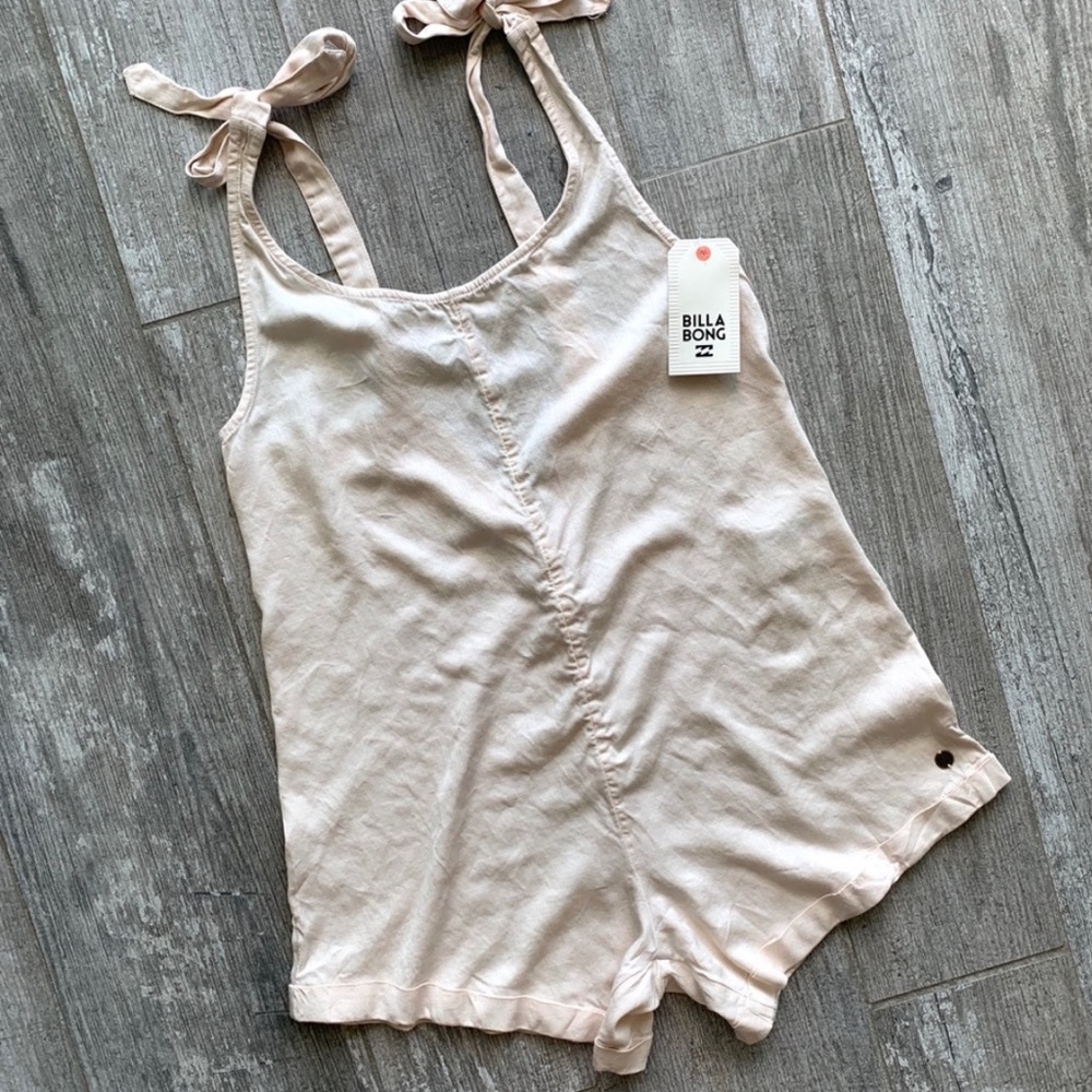 🔥🔥BILLABONG - KAUAI PLAYSUIT🔥🔥 - Picture 3 of 10